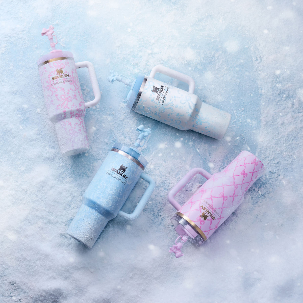 Stanley 1913 x LoveShackFancy Holiday Quencher® H2.0  FlowState™ Tumbler | 40 OZ | 1.18 L