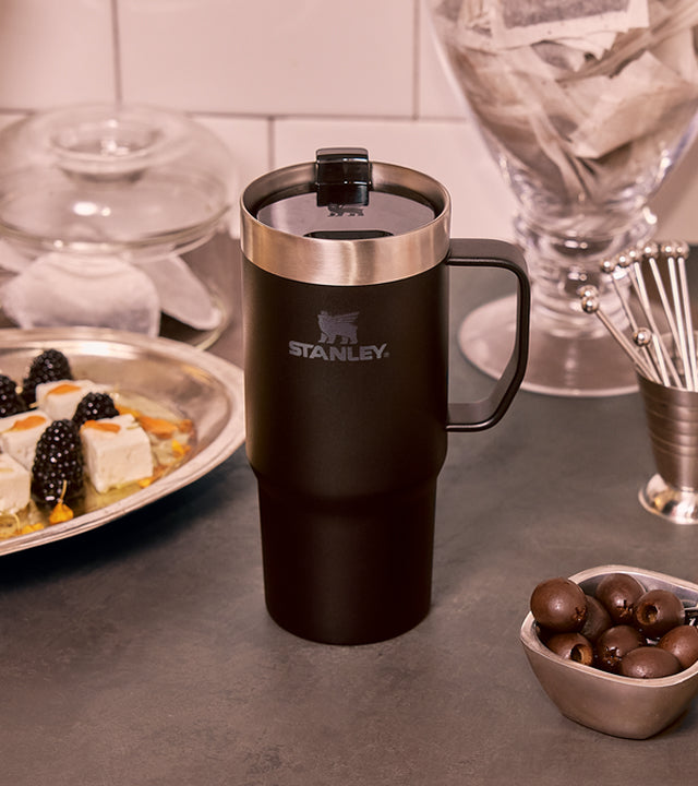 The Halloween Quencher H2.0 Flowstate™ Tumbler | 30 OZ – Stanley 1913