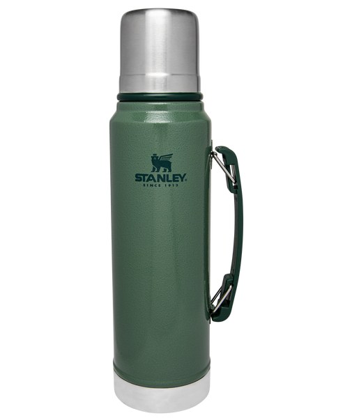 シュプリームSTANLEY CLASSIC BOTTLE 20OZ レッド Supreme Stanley 20 oz. Vacuum Insulated Bottle Red - FW19 - US