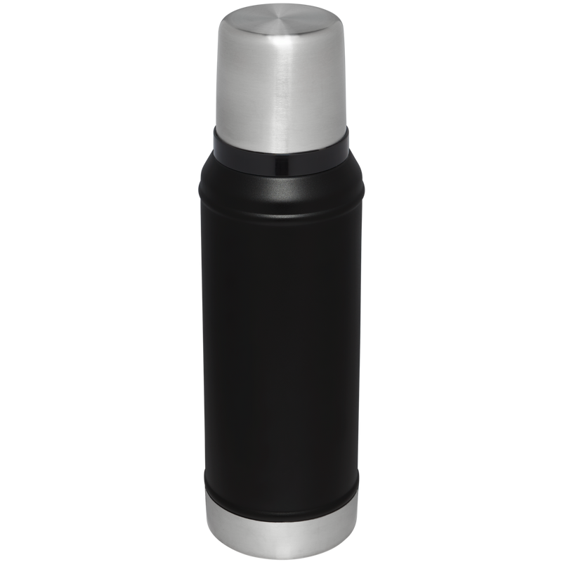 Stanley 1913 Classic Legendary Bottle 1 QT 0.94 L in Black 2.0 | Back View