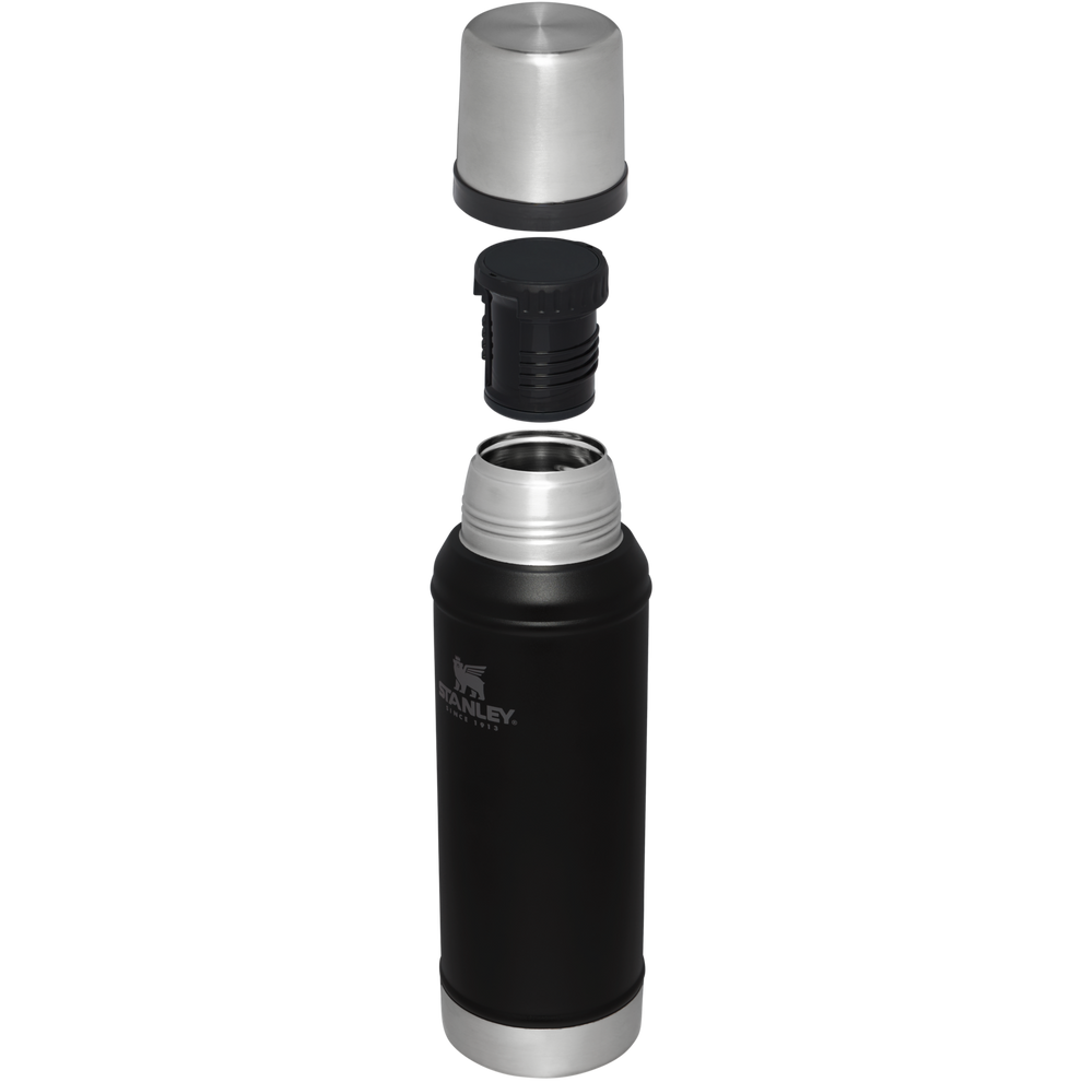 Stanley 1913 Classic Legendary Bottle 1 QT 0.94 L in Black 2.0