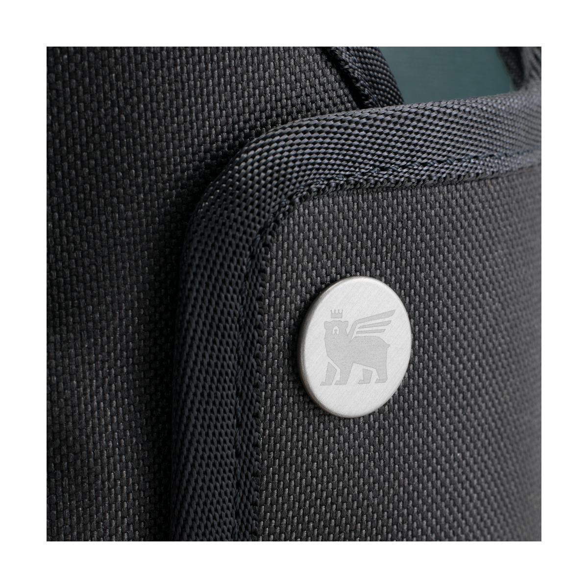 The All Day 40 OZ Quencher Carry-All – Stanley 1913 CA