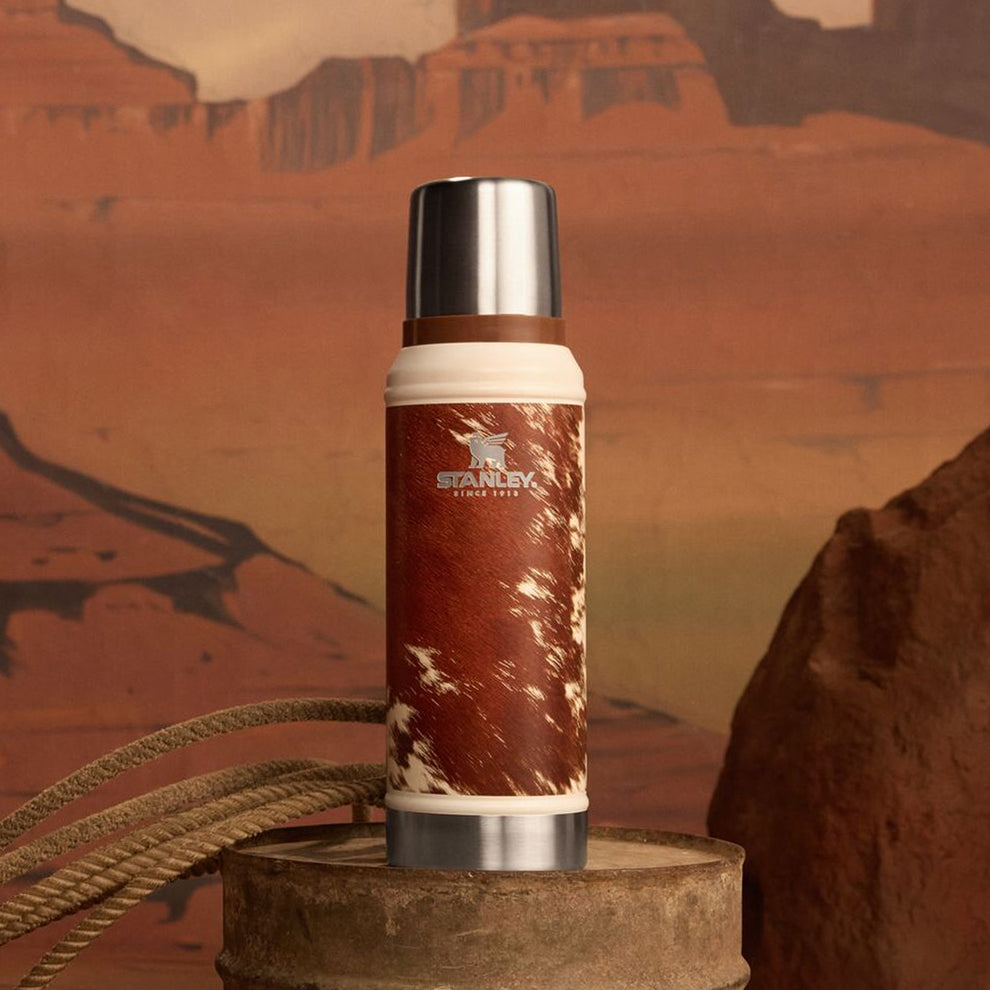 Stanley 1913 The Kacey Musgraves x Stanley 1913 Legendary Classic Bottle 1.0 QT 0.95 L in Kacey Musgraves Rodeo