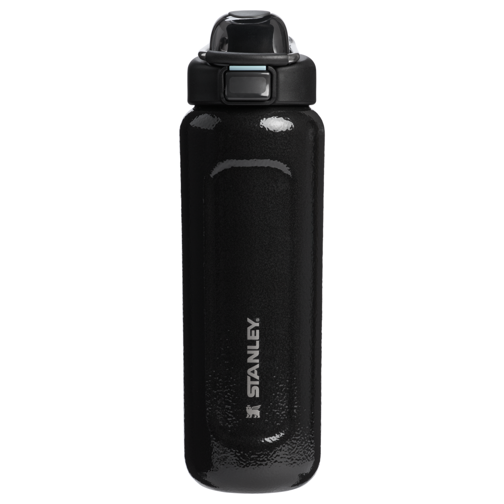 Stanley 1913 The Wellspring Bottle 24 OZ in Hammertone Black | View 1