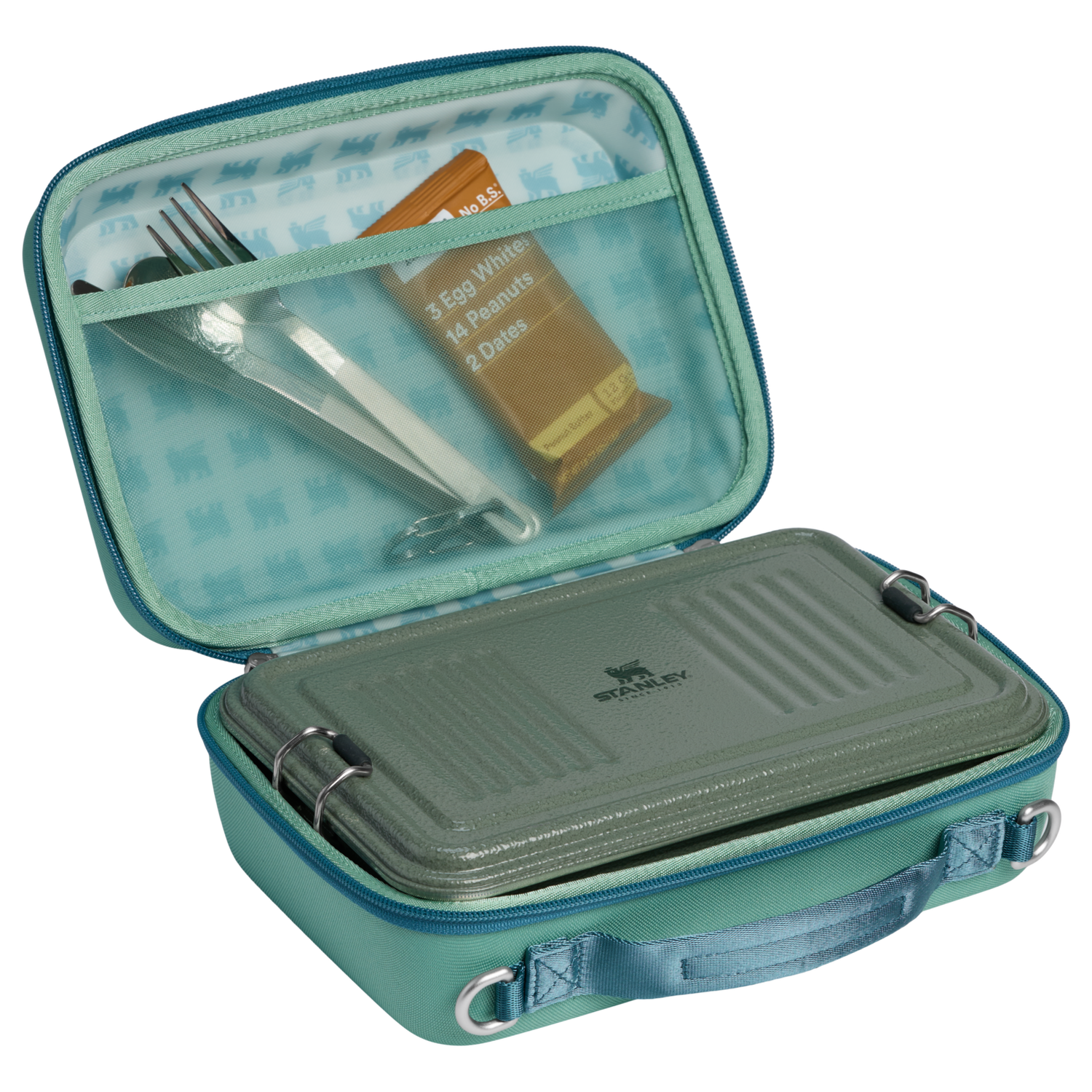 Stanley 1913 All Day Mini Lunch Box 4.2 QT 3.97 L in Spring Green | View 4
