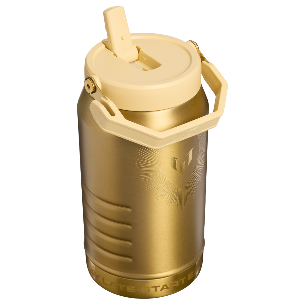 Stanley 1913 The Messi x Stanley IceFlow™ Jug with Fast Flow Lid 64 OZ 1.89 L in Messi Legacy