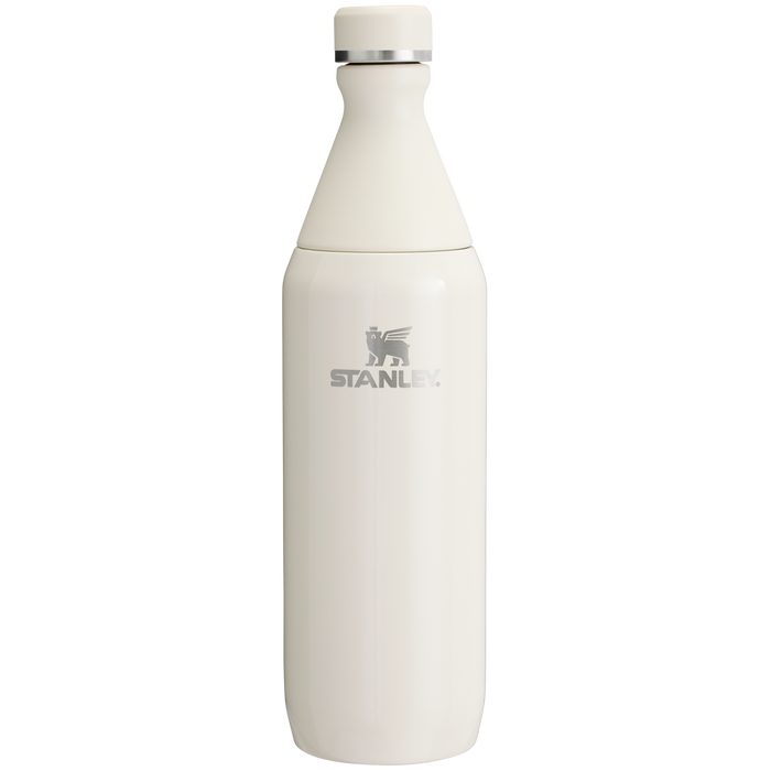 Stanley 1913 All Day Slim Bottle 20 OZ 0.59 L in Cream Gloss