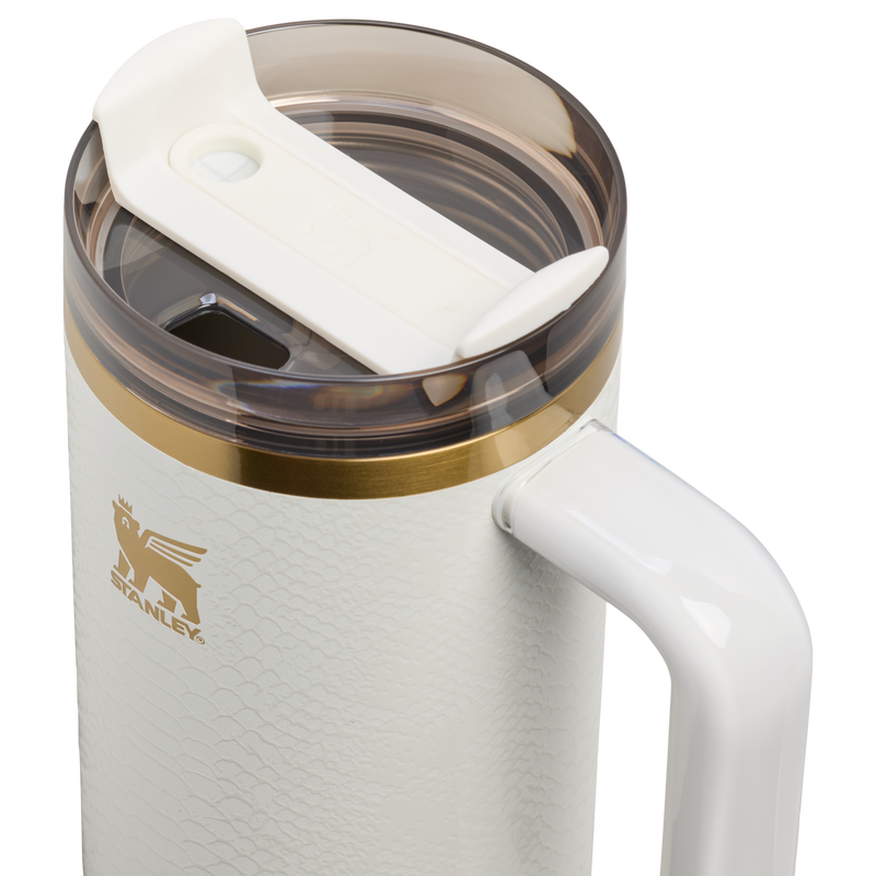 Stanley 1913 The Quencher® Luxe H2.0 FlowState™ Tumbler 30 OZ 0.89 L in Pale Stone Snakeskin | Lid Detailed View