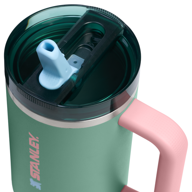 Stanley 1913 Stanley 1913 x Antonela Quencher ProTour Flip Straw Tumbler 40 OZ 1.18 L in Antonela Green | Lid View