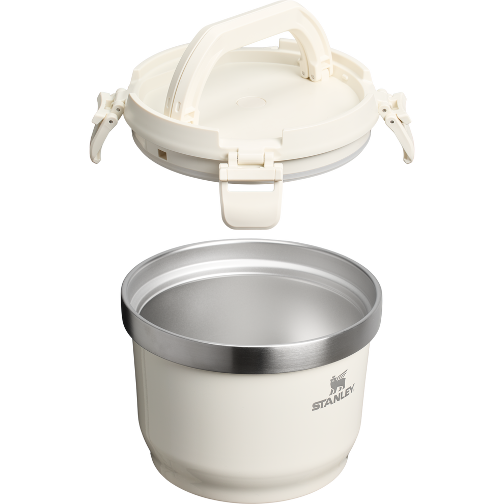 Stanley 1913 The Fresh-To-Table Stay Hot Crock 3 QT 2.8 L in Cream Gloss