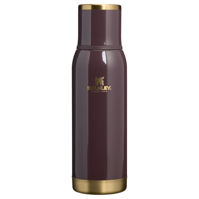Stanley 1913 The Adventure To-Go Bottle 25 OZ 0.74 L in Fig Gloss | Front View
