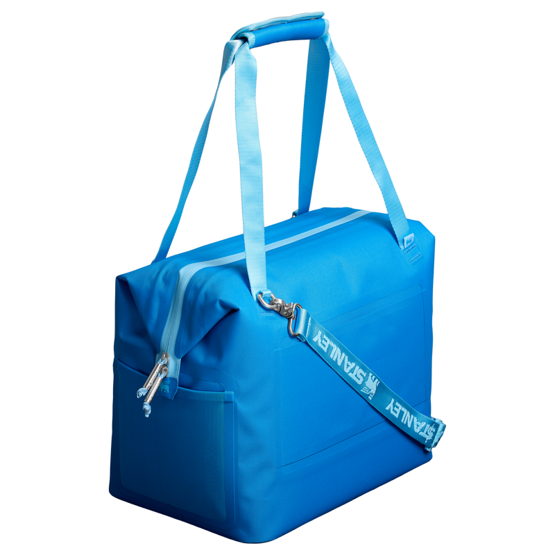 Stanley 1913 The All Day Julienne Max Cooler 20 qt 18.9 L in Azure | Back View