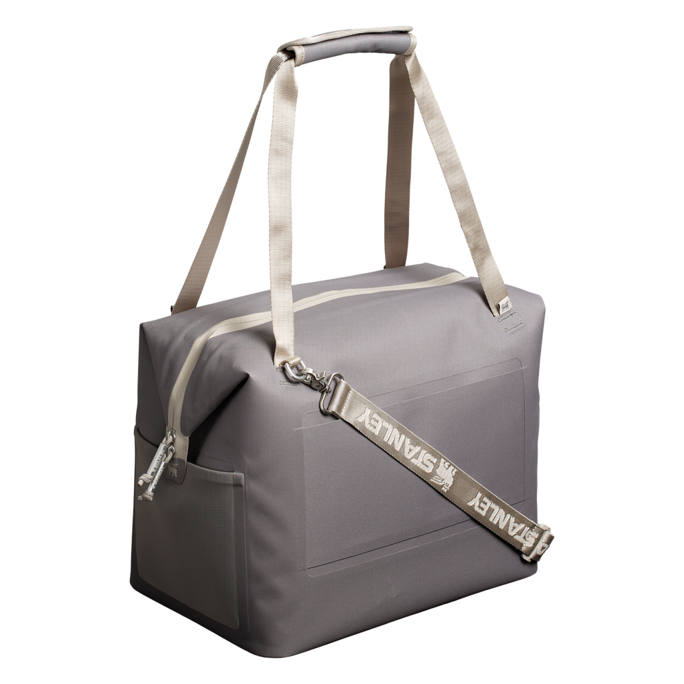 Stanley 1913 The All Day Julienne Max Cooler 20 qt 18.9 L in Stone