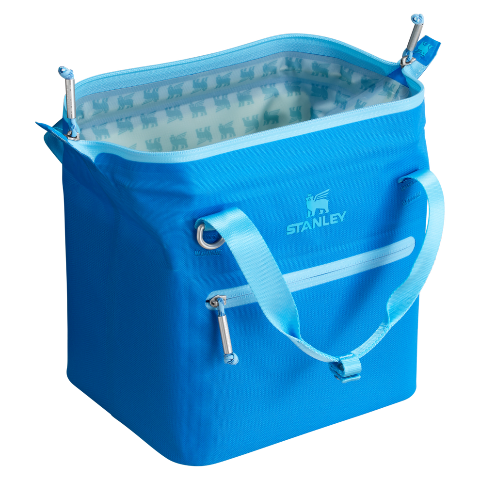 Stanley 1913 The All Day Julienne Mini Cooler 10 Can 7.4 QT 7.0 L in Azure