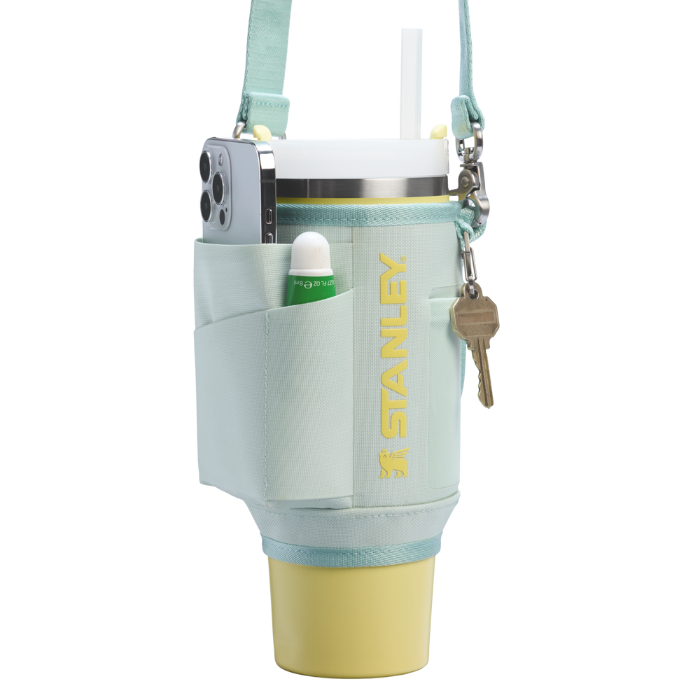 Stanley 1913 The All Day 30 OZ Quencher Carry-All 0.89 L in Mist | Detailed View