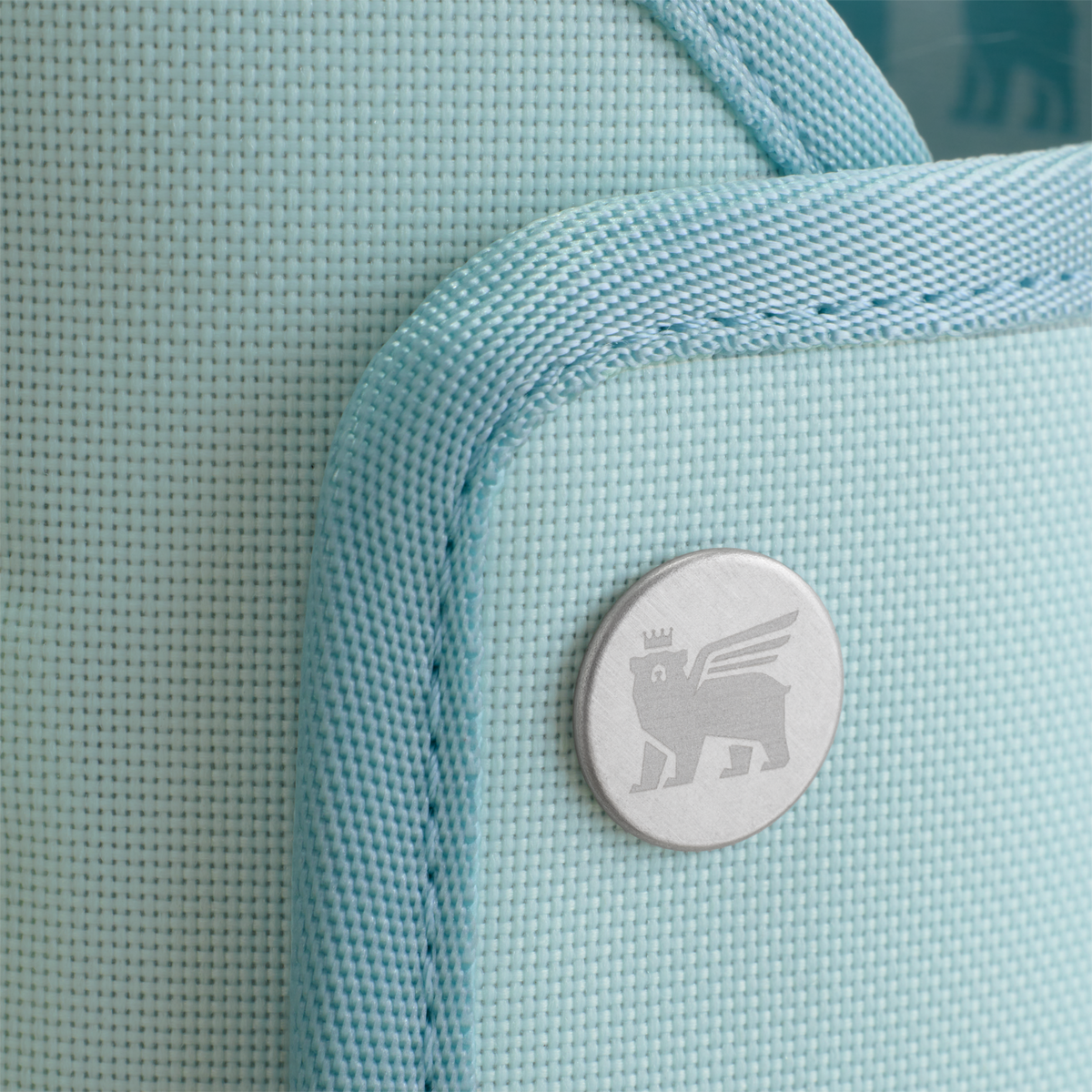 The All Day 40 OZ Quencher Carry-All3