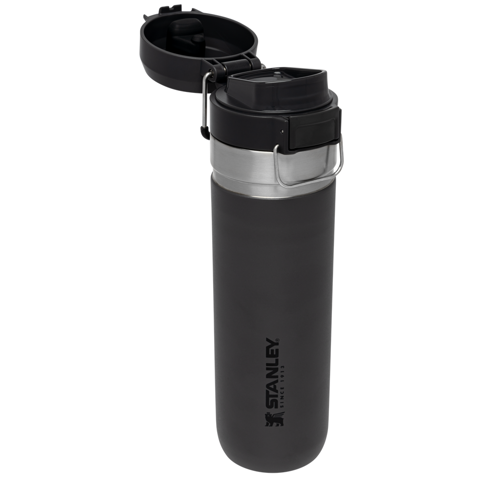 Stanley 1913 The Quick Flip Go Bottle 24 OZ 0.7 L in Charcoal
