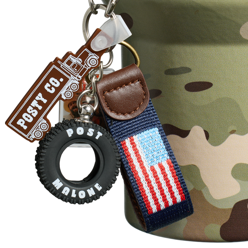 Stanley 1913 The Post Malone x Stanley Quencher® H2.0 FlowState™ Tumbler 40 OZ 1.18 L in Post Malone MultiCam® | Detailed View