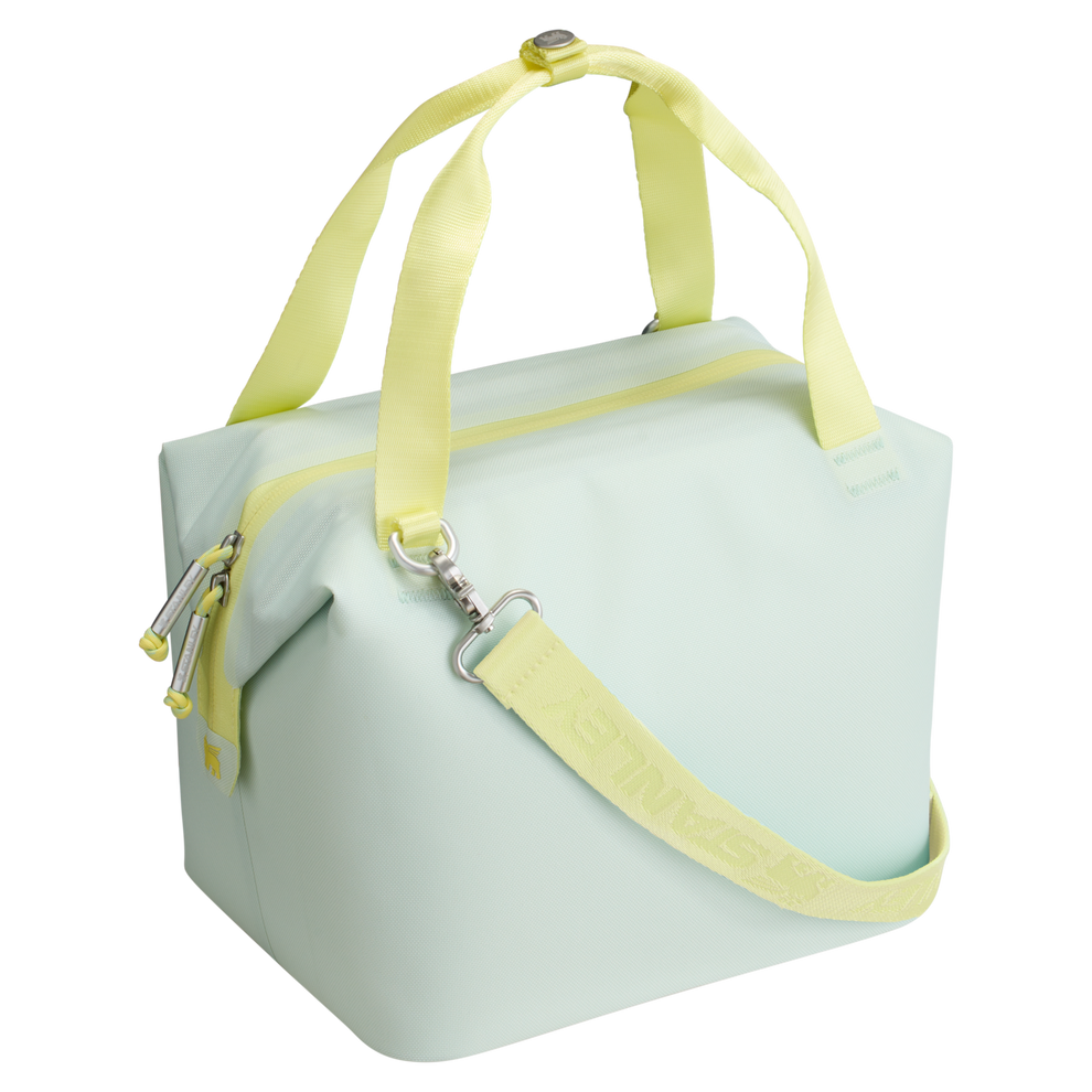 Stanley 1913 The All Day Julienne Mini Cooler 10 Can 7.4 QT 7.0 L in Mist