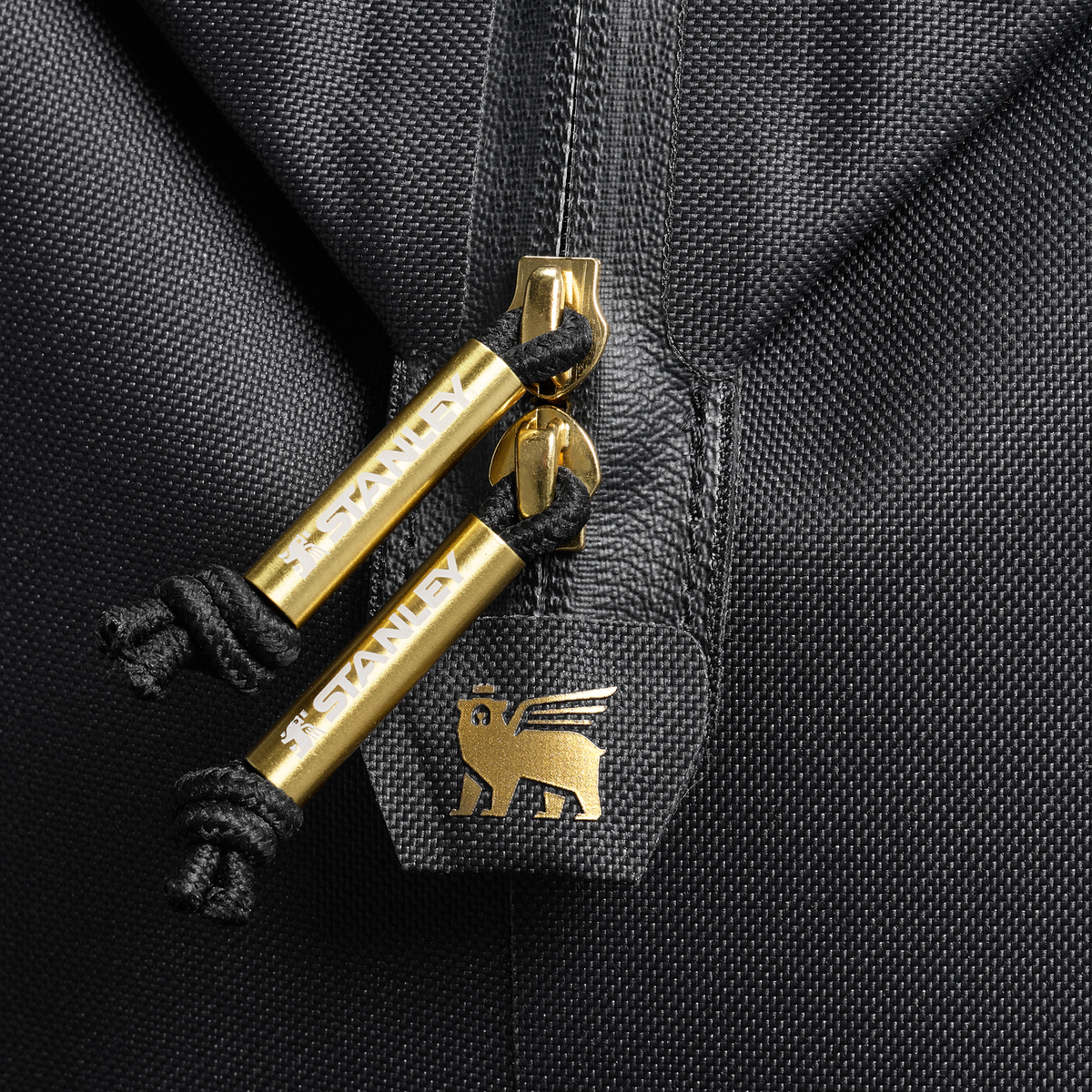 The All Day Julienne Mini Cooler | 10 Can | 7.4 QT | 7.0 L