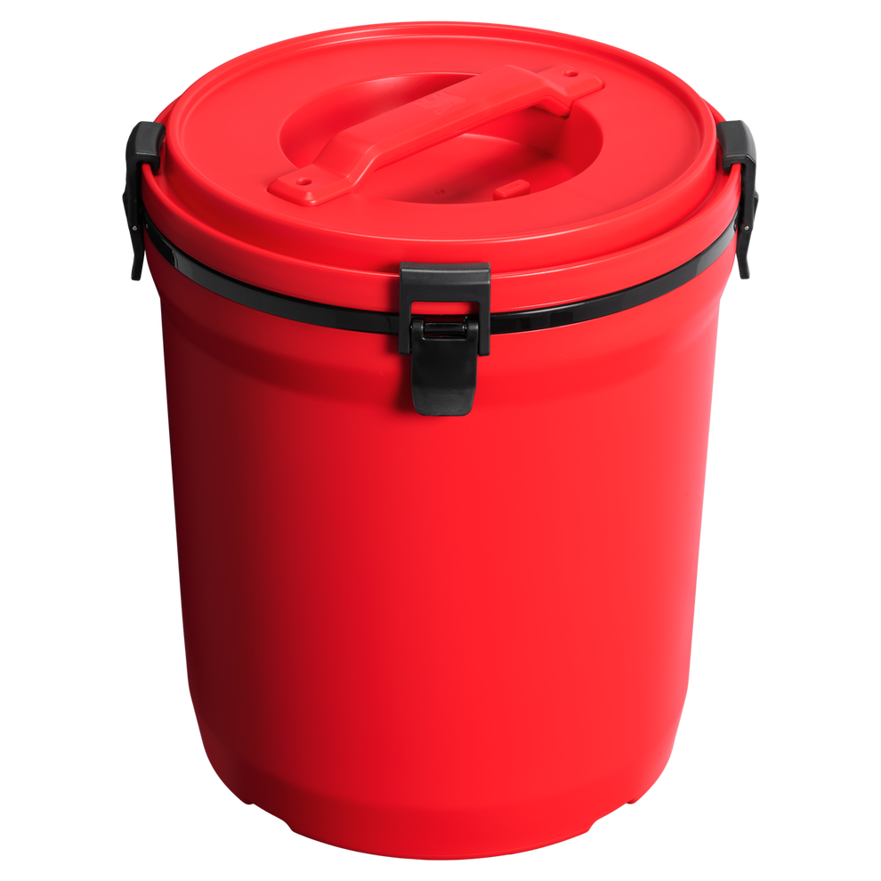 Stanley 1913 Adventure Fast Flow Water Jug 2G 7.5 L in Chili Black