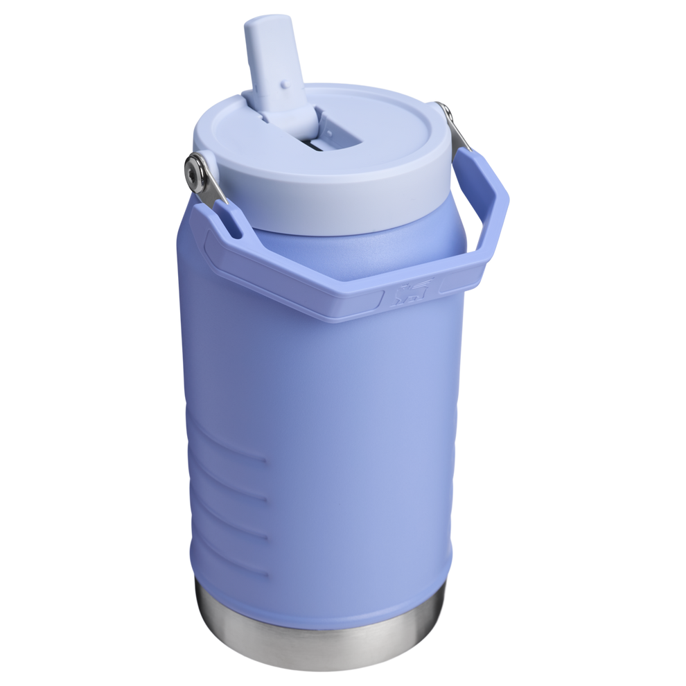 Stanley 1913 The IceFlow™Flip Straw Jug 64 oz 1.9 L in Hydrangea
