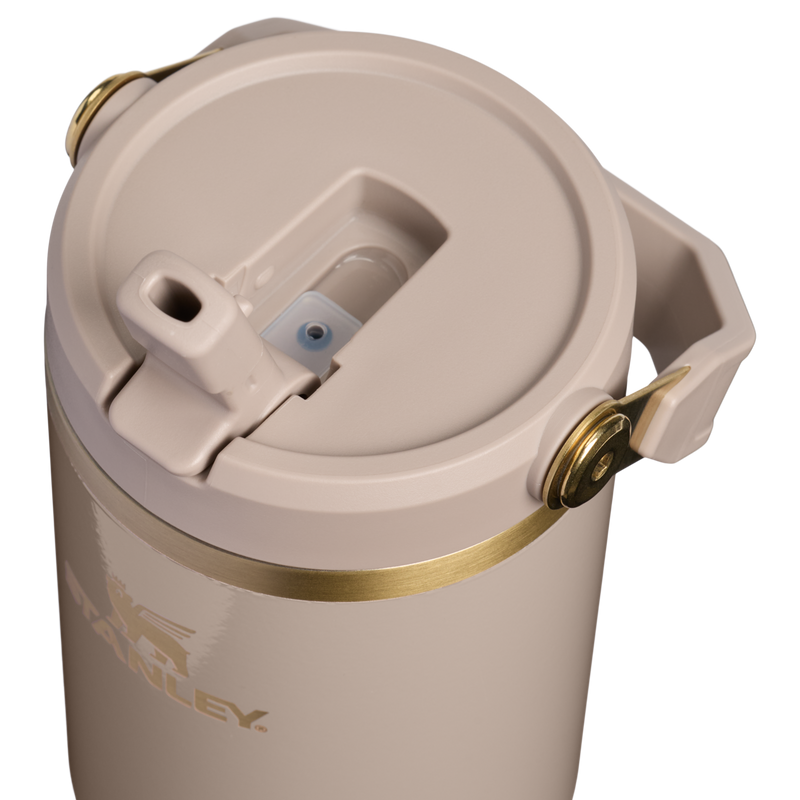 Stanley 1913 The IceFlow® 2.0 Flip Straw Tumbler 30 OZ 0.89 L in Bedrock Gloss | Lid Detailed View