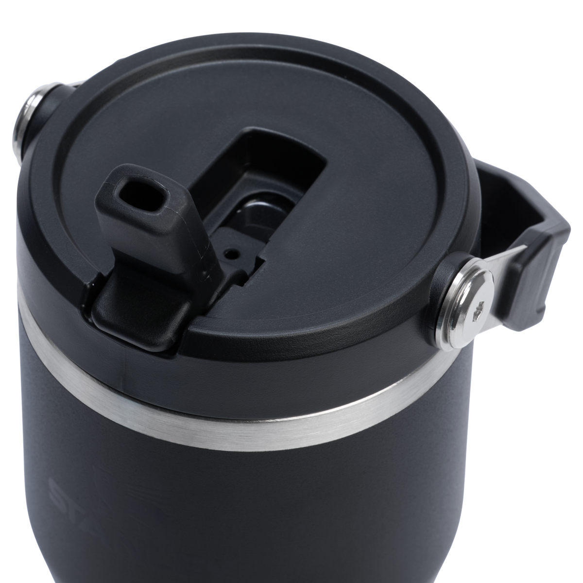 The IceFlow Flip Straw Tumbler | 20 OZ | 0.6 L