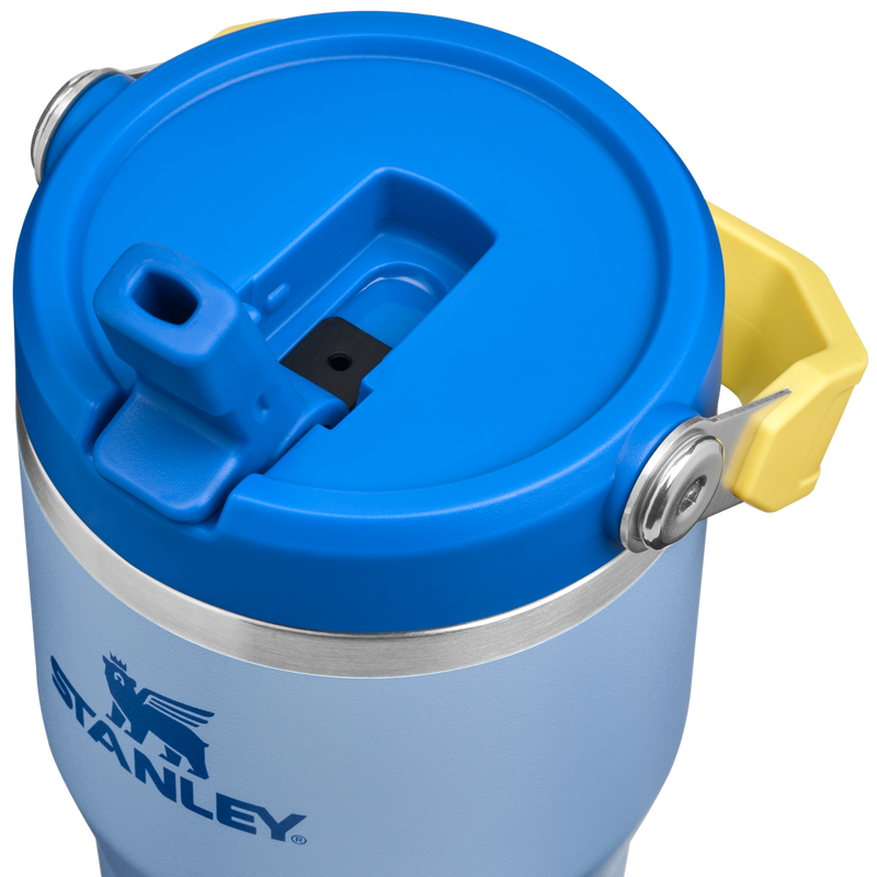 Stanley 1913 The IceFlow™ Flip Straw Tumbler 20 OZ 0.59 L in Cornflower Admiral Blue | Lid Detailed View