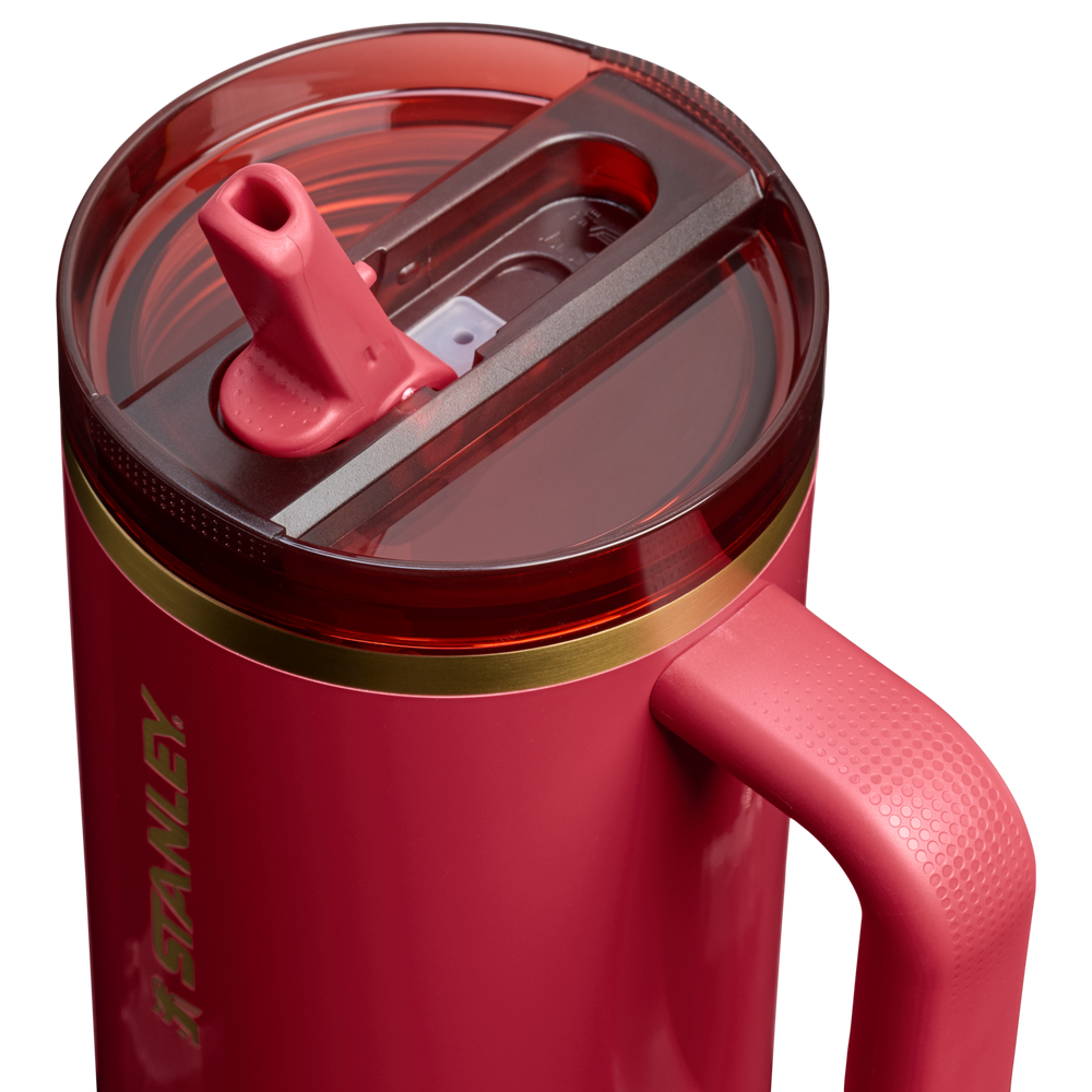 Stanley 1913 The Cheers & Cheer Quencher ProTour Flip Straw Tumbler 40 OZ 1.18 L - Stanley Create in Holly Berry Gloss | Lid Detailed View