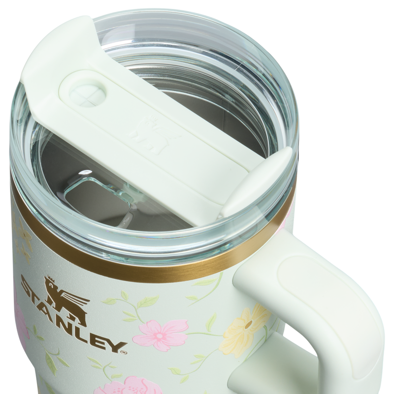 Stanley 1913 The Easter Quencher H2.0 FlowState™ Tumbler 20 OZ 0.59 L in Spring Blossoms | Lid Detailed View