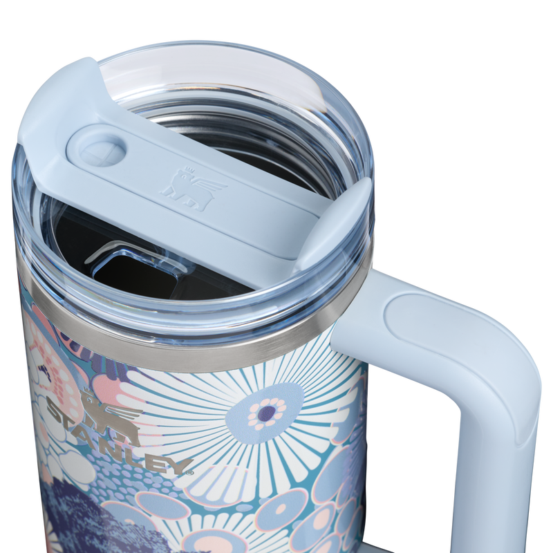 Stanley 1913 The Quencher H2.0 FlowState™ Tumbler 30 OZ 0.89 L in Blue Dream Wildflower | Lid Detailed View