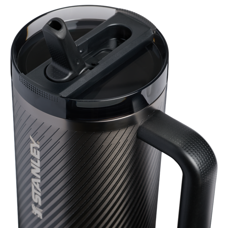 Stanley 1913 The Quencher ProTour Flip Straw Tumbler 40 OZ  1.18 L in Black Galactic | Lid Detailed View