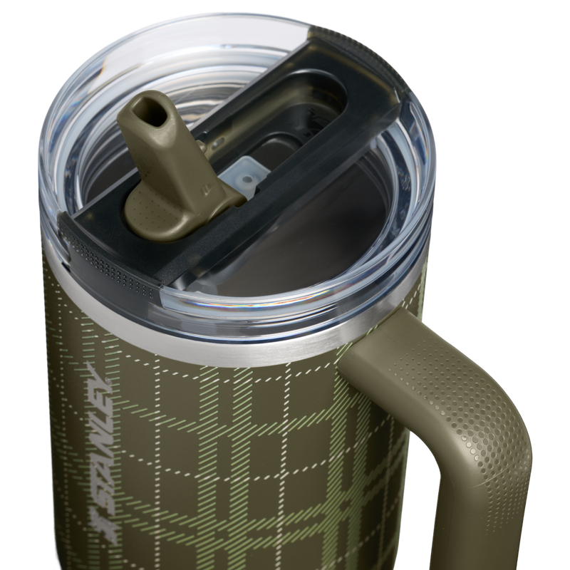 Stanley 1913 The Quencher® ProTour Flip Straw Tumbler 40 OZ  1.18 L in Peat Moss Plaid | Lid Detailed View
