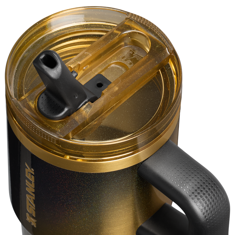 Stanley 1913 The Quencher® ProTour Flip Straw Tumbler 20 OZ 0.59 L in Black Honey | Lid Detailed View