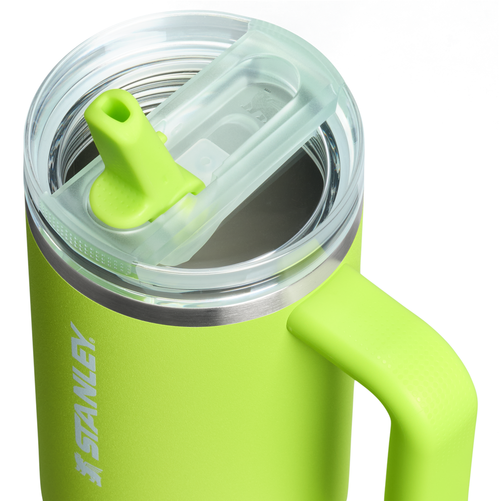 Stanley 1913 The Quencher ProTour Flip Straw Tumbler 30 OZ 0.88 L in Chartreuse
