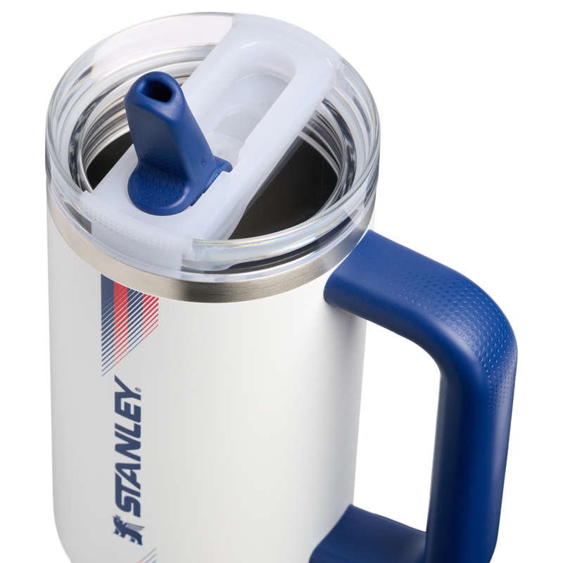 Stanley 1913 Country Collection Quencher® ProTour Flip Straw Tumbler 30 OZ 0.89 L in Team White Dark Blue | Lid Detailed View