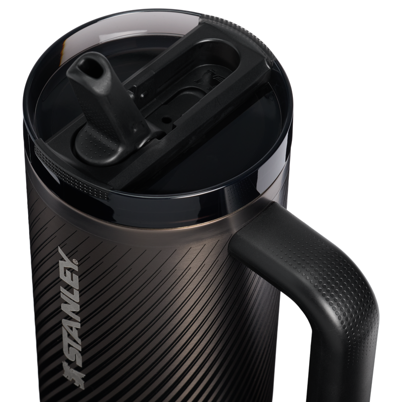Stanley 1913 The Quencher ProTour Flip Straw Tumbler 30 OZ 0.89 L in Black Galactic | Lid Detailed View