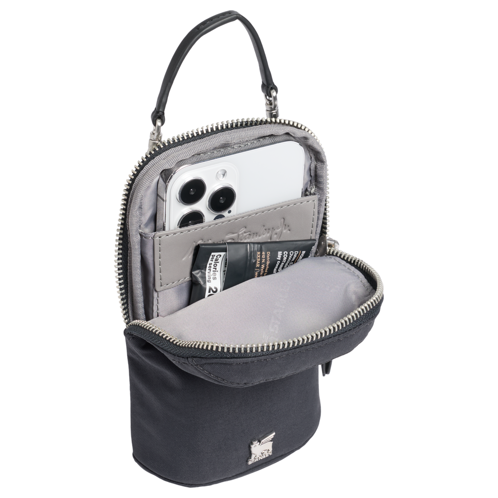 Stanley 1913 The Standby Carry-All  20 OZ in Black | Open View