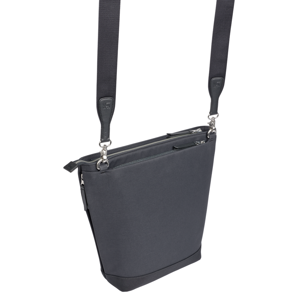 Stanley 1913 Stanley Standby Satchel 9.9 QT 9.4 L in Black