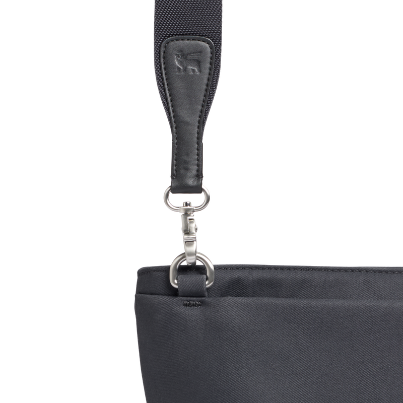 Stanley 1913 Stanley Standby Satchel 9.9 QT 9.4 L in Black