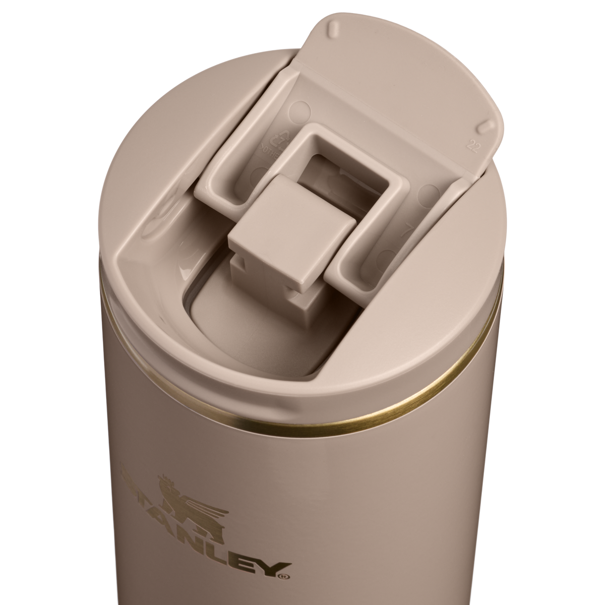 Stanley 1913 The Transit 2.0 Flip Top Mug 16 OZ 0.47 L in Bedrock Gloss | Lid Detailed View