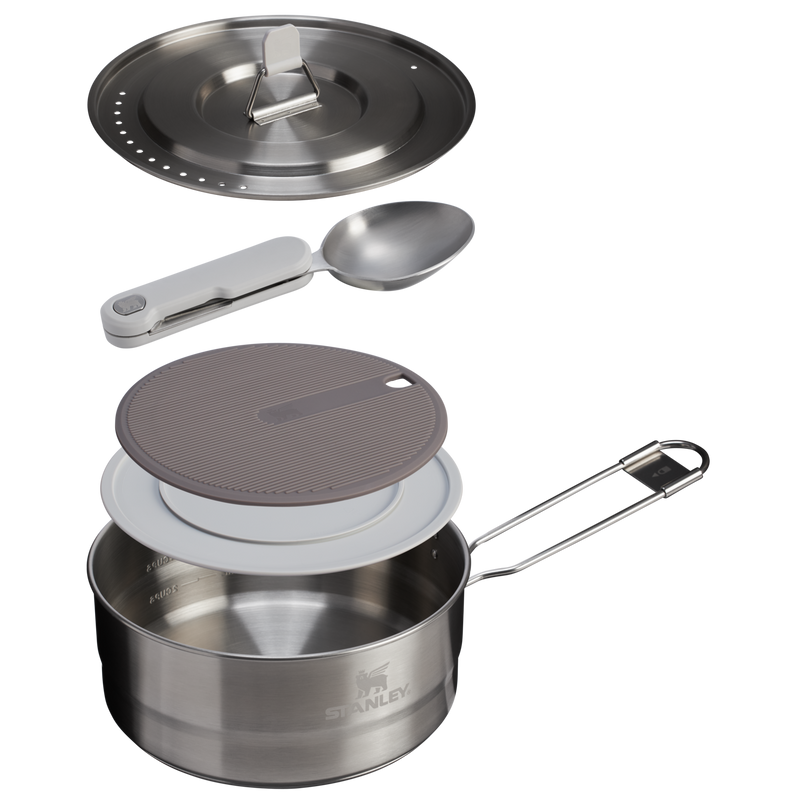 Stanley 1913 The Wildfare Pro Square Pan Cookset 5-piece set 1.9 L in Pale Pebble + Stone | Cross Section View