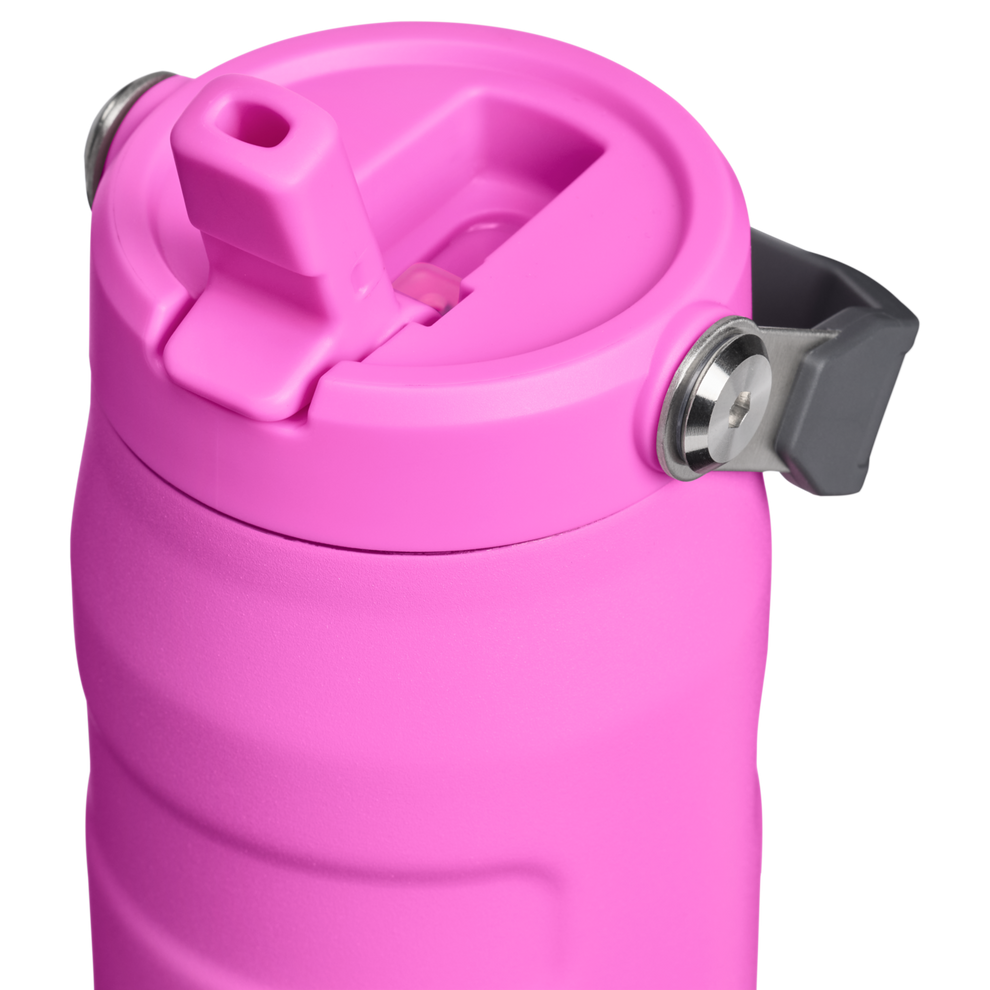 Stanley 1913 The IceFlow™ Bottle with Flip Straw Lid 24 oz 0.71 L in Hot Pink