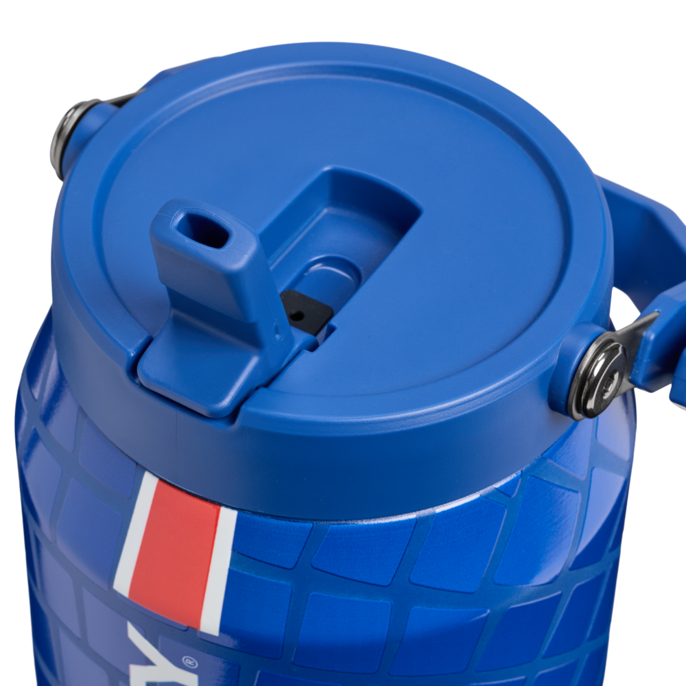 Stanley 1913 Stanley 1913 x Paris Saint-Germain IceFlow™ Flip Straw 2.0 Jug 64 OZ in PSG Nouveau | View 4
