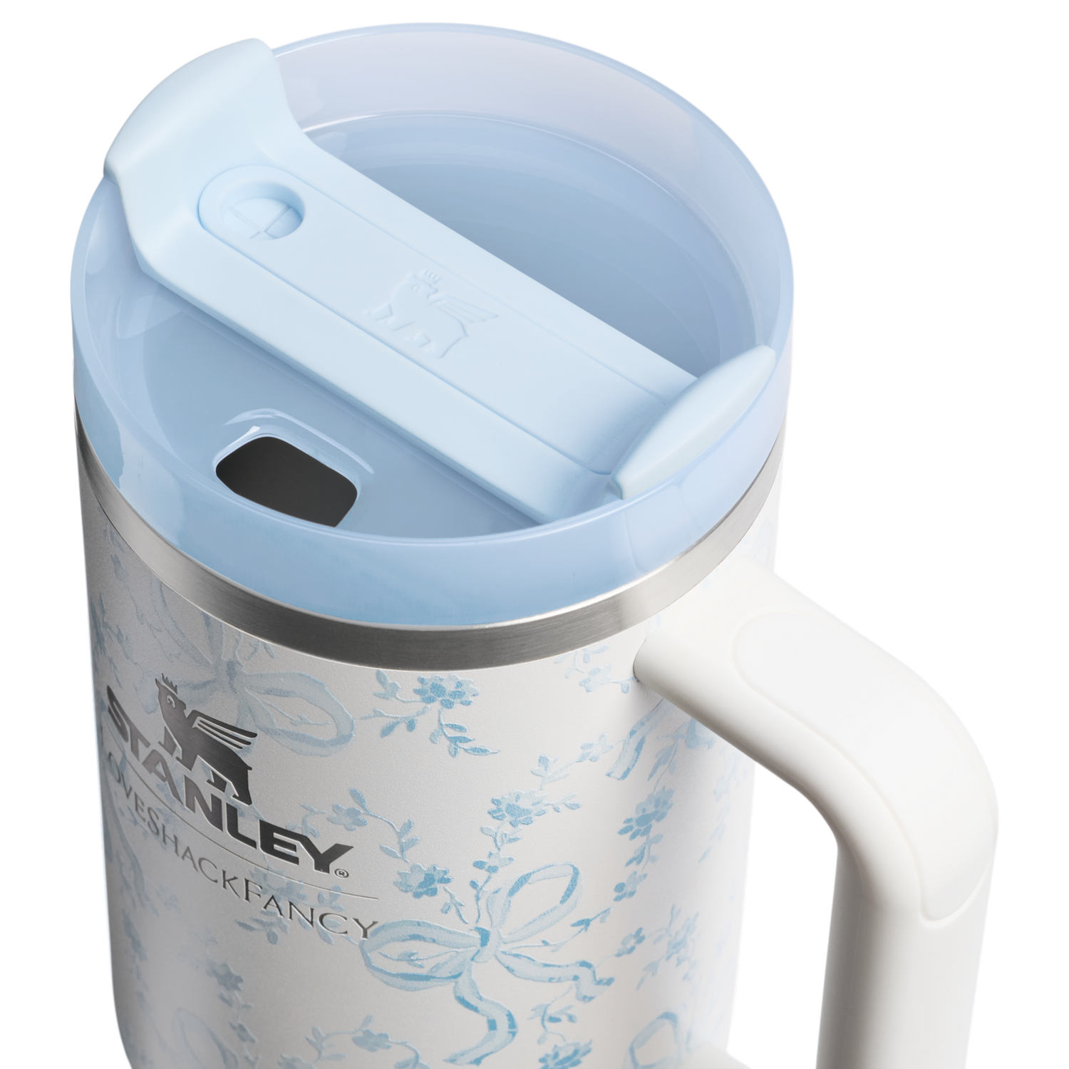 Stanley 1913 Stanley 1913 x LoveShackFancy Holiday Quencher® H2.0  FlowState™ Tumbler 40 OZ 1.18 L in Coquette Bow Winter Ice | View 4