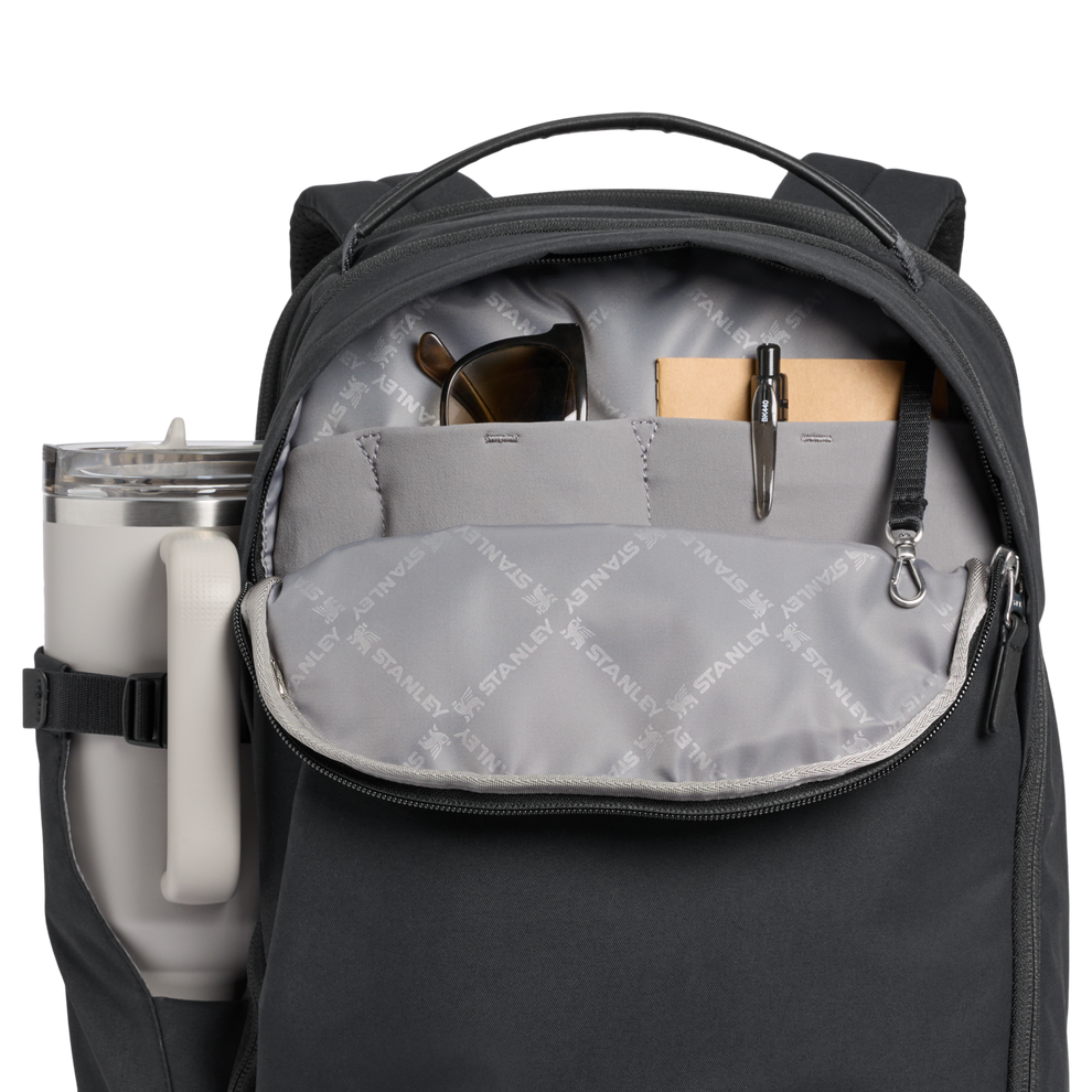 Stanley 1913 Stanley Standby Backpack 22.2 QT 21 L in Black | Back View
